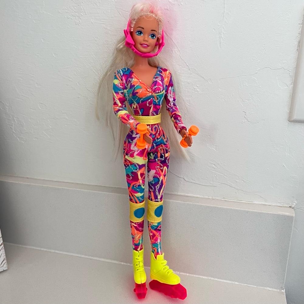 Vintage 1990s Hot Skatin Barbie Inline Roller Skates Helmet Hand Weights